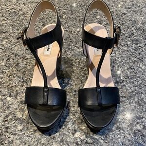 Clarks two toned wedges 7.5